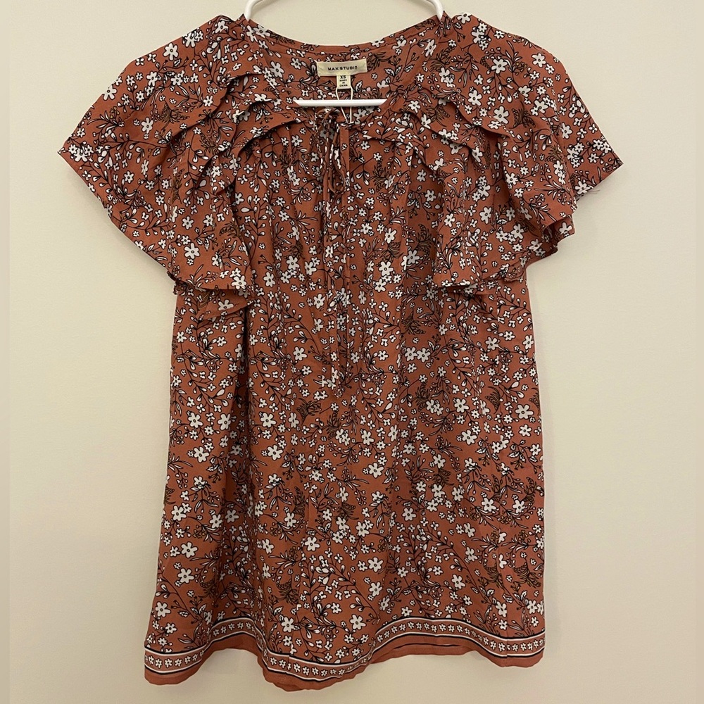 Max Studio Floral Flutter Sleeve Blouse with Tie Neck XS